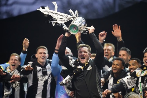 Đằng sau sự thay đổi của Newcastle