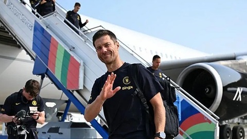 Chelsea đang ‘thay da đổi thịt’ với Xabi Alonso