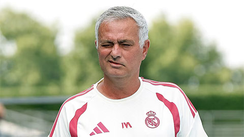 Mourinho từng ‘chốt’ dẫn dắt MU trước khi trở lại Chelsea