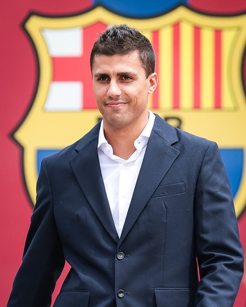 Rodri: ‘Barca luôn là lựa chọn số một của tôi’
