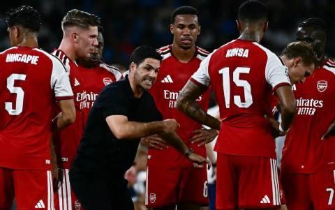 Sự phung phí của Arsenal trước Napoli khiến họ… đáng sợ hơn