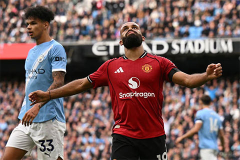 Mbeumo và Rashford có thống kê cực tệ tại MU