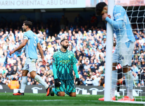 Man City có thể rơi xuống hạng 5 vì một kẽ hở chưa từng có