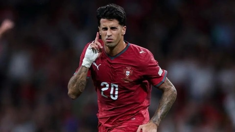 Gánh trọng trách ghi bàn thay Cristiano Ronaldo là cái tên không thể ngờ