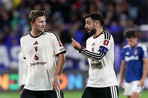 Đã đến lúc MU phải bỏ Bruno Fernandes?