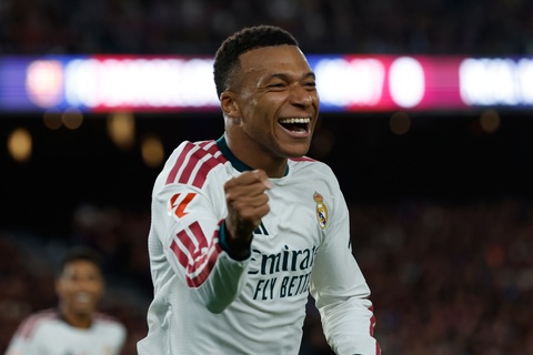 Kylian Mbappe, nhà Vua mới của El Clasico