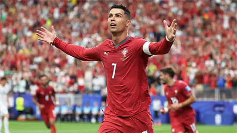 Ronaldo bất ngờ được triệu tập lên tuyển Bồ Đào Nha sau vụ nổi loạn