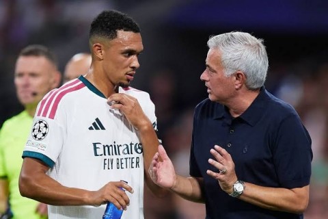 Trent Alexander-Arnold quyết bám trụ Real Madrid