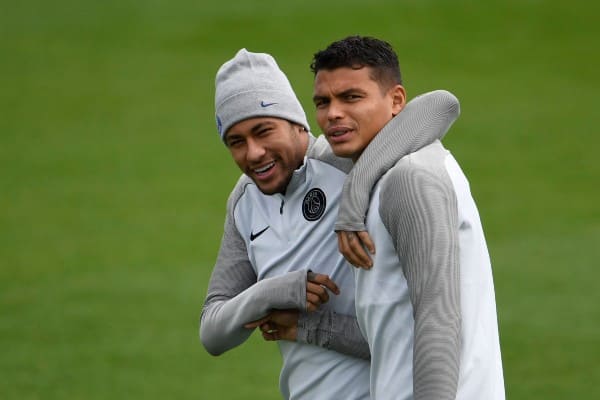 THIAGO SILVA THÚC GIỤC NEYMAR GIA NHẬP CHELSEA