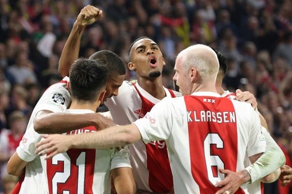 KẾT QUẢ AJAX VS DORTMUND: THẤT BẠI THẢM HẠI