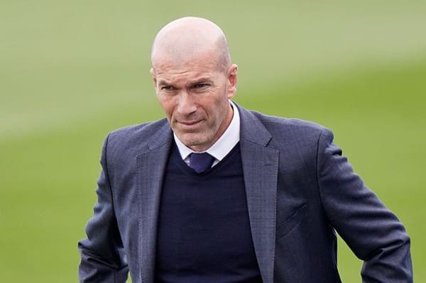 ZIDANE TỪ CHỐI SẮM VAI 'CHỮA CHÁY' TẠI MU