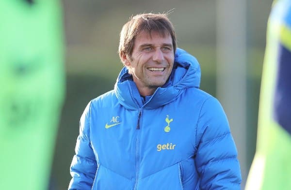 CONTE CHƯA THỂ DẪN DẮT TOTTENHAM VÌ THIẾU GIẤY PHÉP LAO ĐỘNG