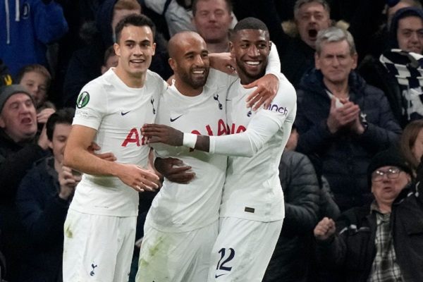 KẾT QUẢ TOTTENHAM VS VITESSE: HLV CONTE RA MẮT THÀNH CÔNG