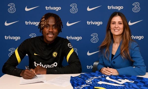 CHELSEA 'TRÓI CHÂN' CHALOBAH TỚI MÙA HÈ 2026