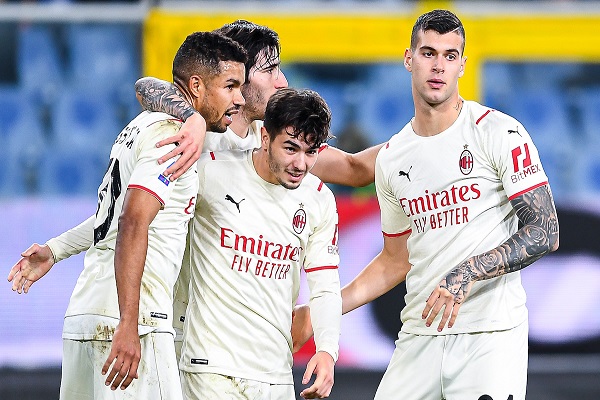 VÒNG 15 SERIE A: BỘ ĐÔI MILAN THẮNG DỄ, NAPOLI BẤT NGỜ BỊ CẦM HÒA