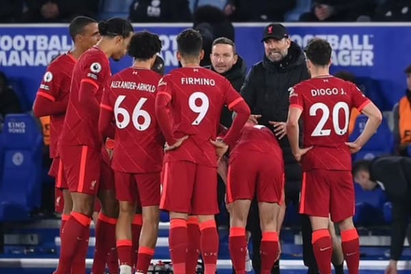 GIẤC MƠ DANH HIỆU DẦN RỜI XA LIVERPOOL SAU THÁNG 12 ĐỊNH MỆNH