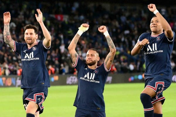 PSG XỨNG DANH LÀ VUA CUỐI TRẬN Ở LIGUE 1