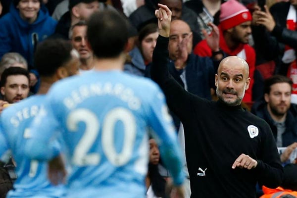 PEP GUARDIOLA: MAN CITY ĐÃ KIỆT SỨC, ARSENAL CHƠI HAY HƠN