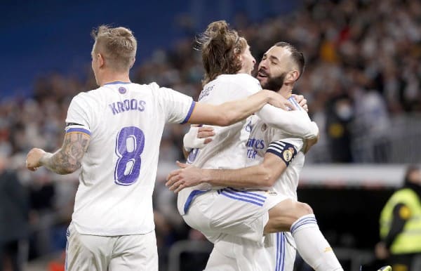 REAL MADRID ÁP ĐẢO Ở ĐỘI HÌNH TIÊU BIỂU LƯỢT ĐI LA LIGA 2021/22