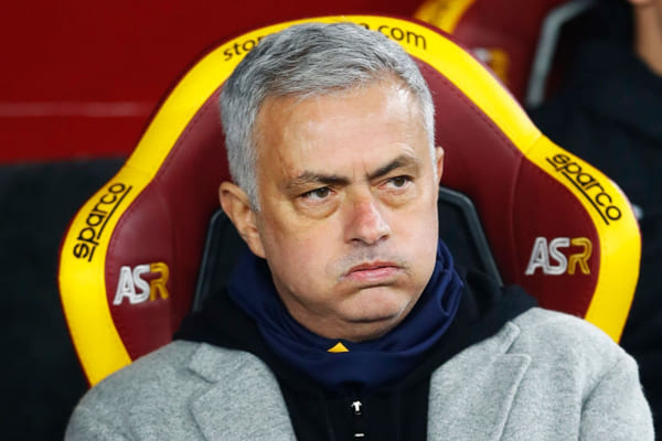 NHÌN LẠI 4 LẦN MOURINHO TỐ HỌC TRÒ 'TÂM LÝ YẾU'