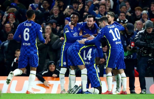 UEFA CẢNH BÁO CHELSEA TRƯỚC VÒNG 1/8 CHAMPIONS LEAGUE