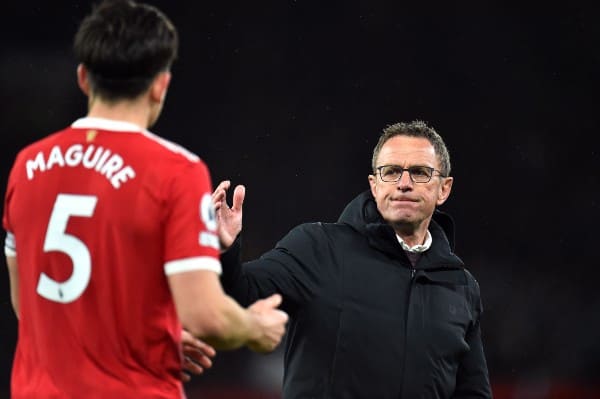 RANGNICK PHẢI ĐỔI SƠ ĐỒ SAU 24 PHÚT VÌ M.U BỊ BRIGHTON DỒN ÉP